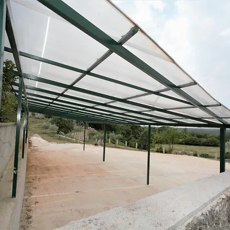 Σπίτι διακοπών Xxl With Pool Marčana