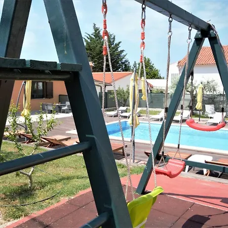 Xxl With Pool * Marčana